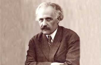 Ədəbi dilimiz haqqında