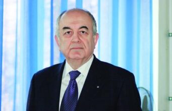 Yanmış ocaq yeri var ürəyimdə sən gedəli – Şeirlər