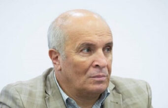 Eşq vardırsa, kədər nurdu, qəm inci – Şeirlər