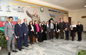 Özbəkistanın tanınmış şairi Xasiyyət Rüstəm ilə ADPU-da görüş keçirilib