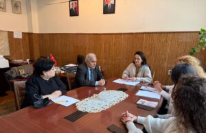 BDU-nun Filologiya fakültəsində “Özbək və Azərbaycan dillərində körpə ilə bağlı mərasim etnoqrafizmləri” mövzusunda elmi seminar keçirilib